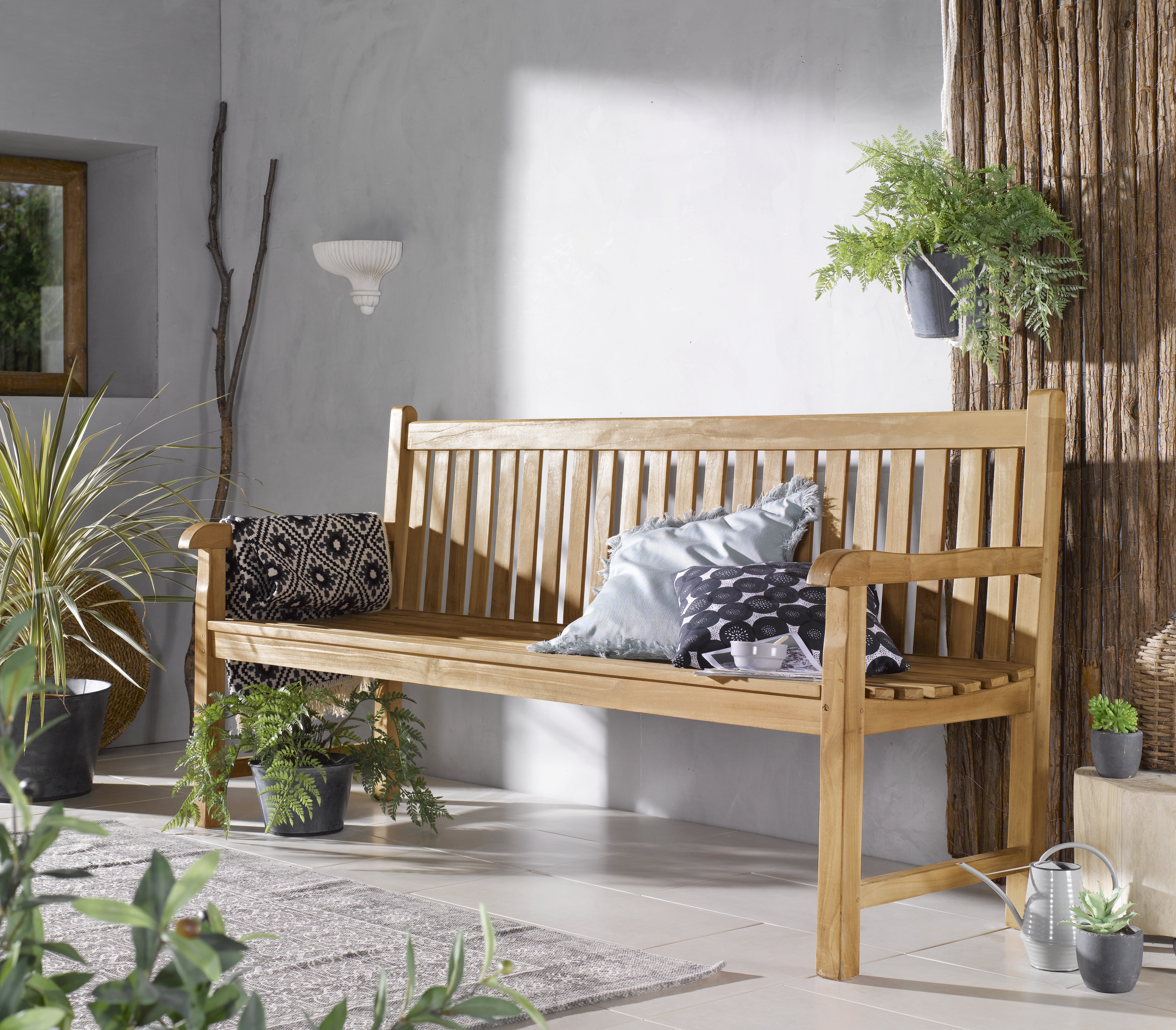 M2000992092301631_001