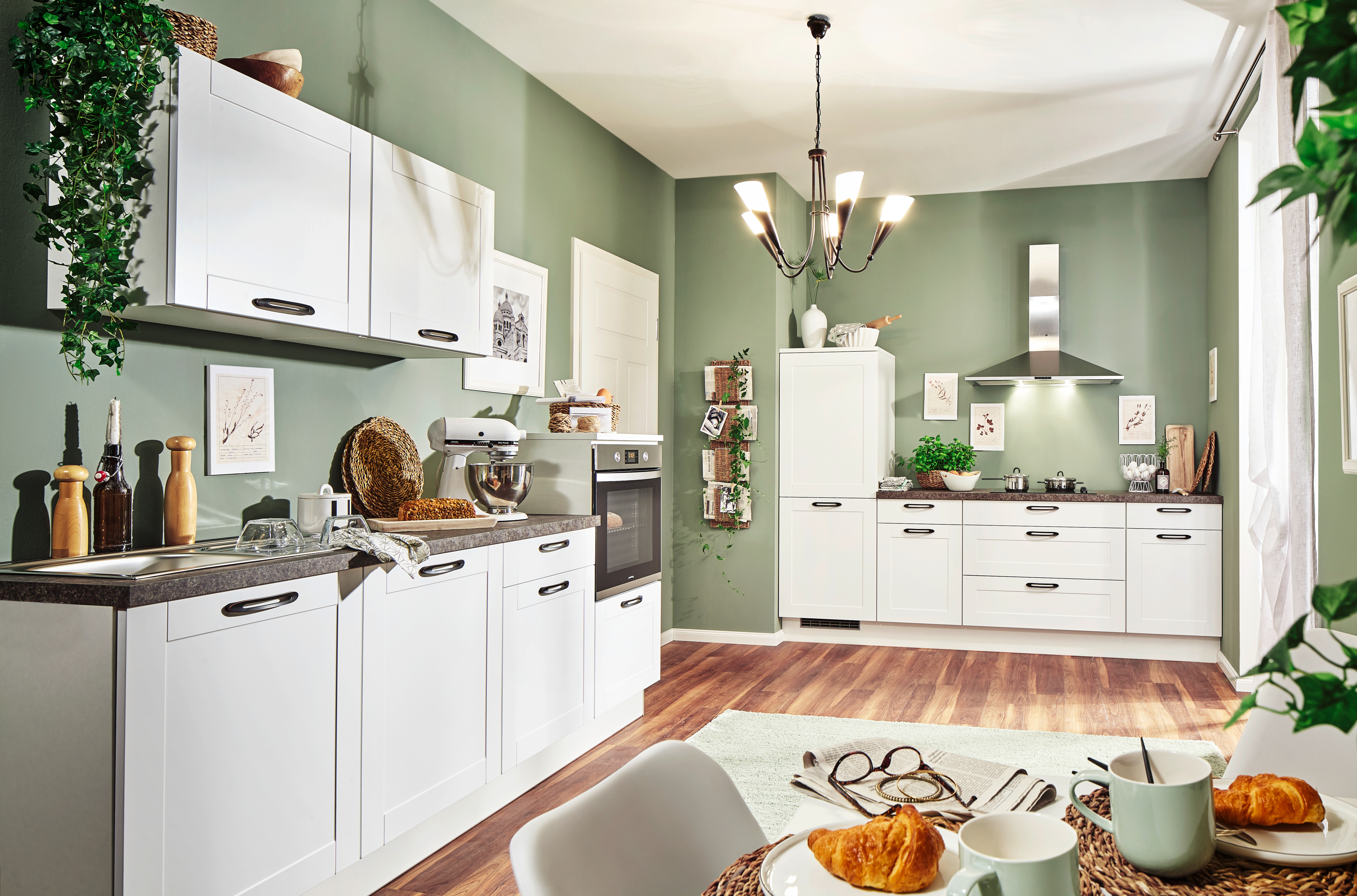 M4522232072640543_001